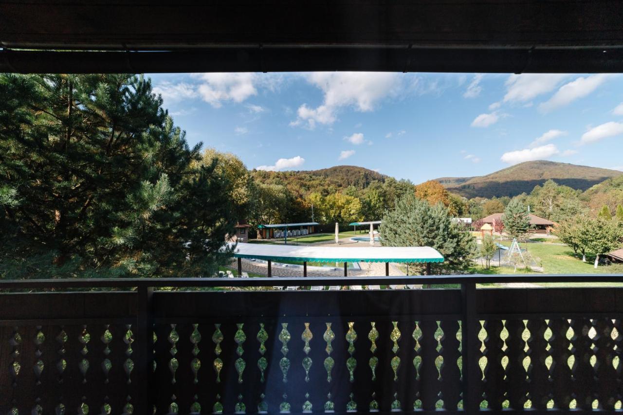 Отель Recreation Complex Volnogora Лисарня Экстерьер фото